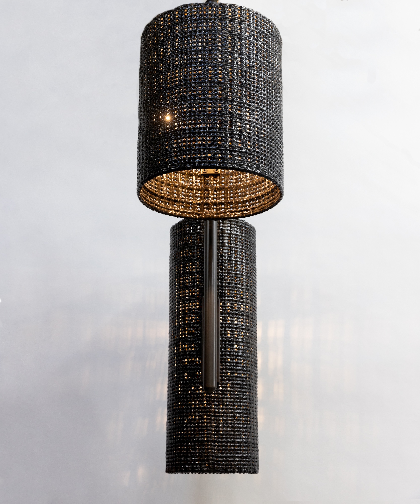 Scott-Daniel-Design_Ceramic-Lopez-Chandelierx2-40x16x52_Hacin_MC_03