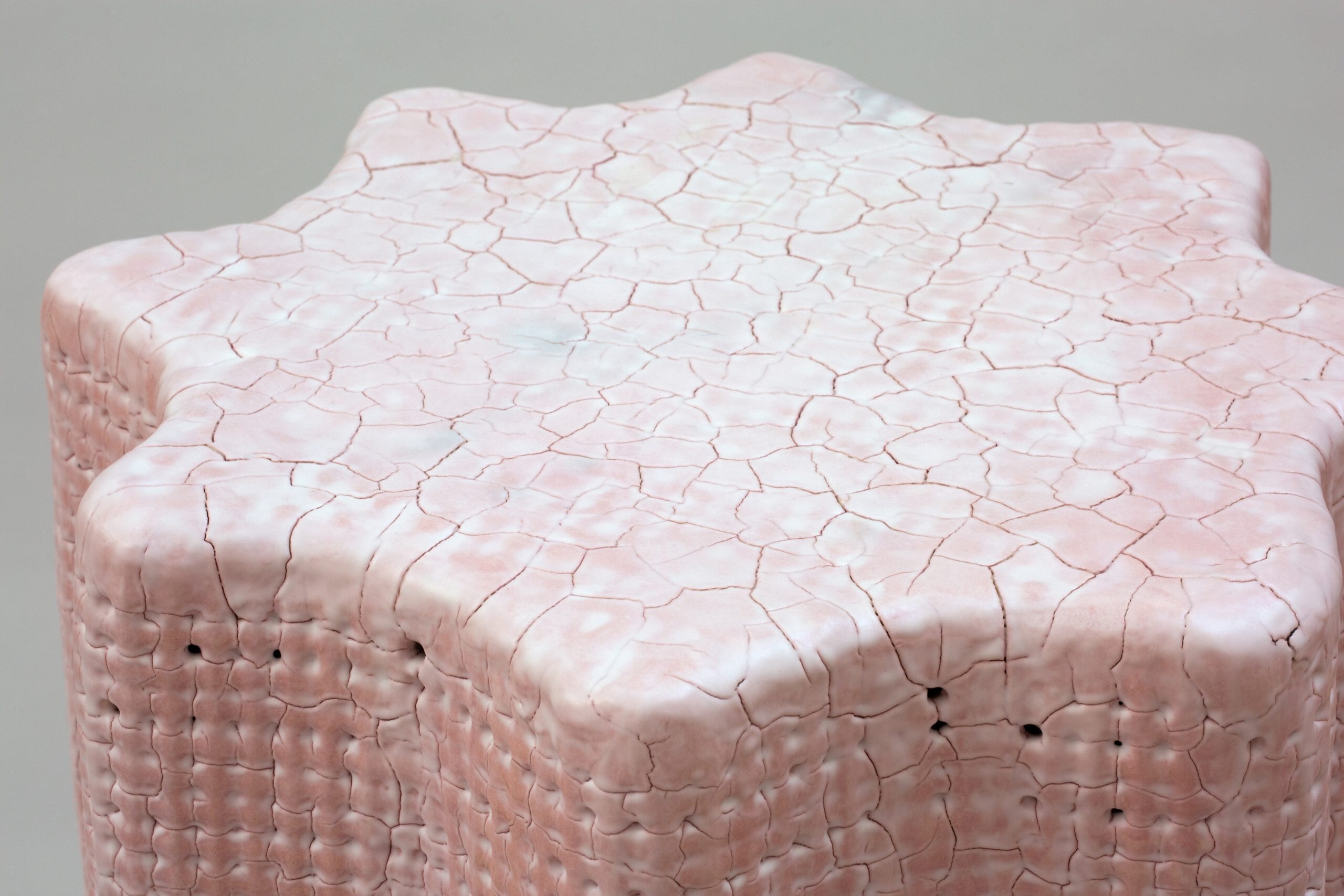 Scott-Daniel-Design_Ceramic-Starfish-Table_Pink_02-scaled