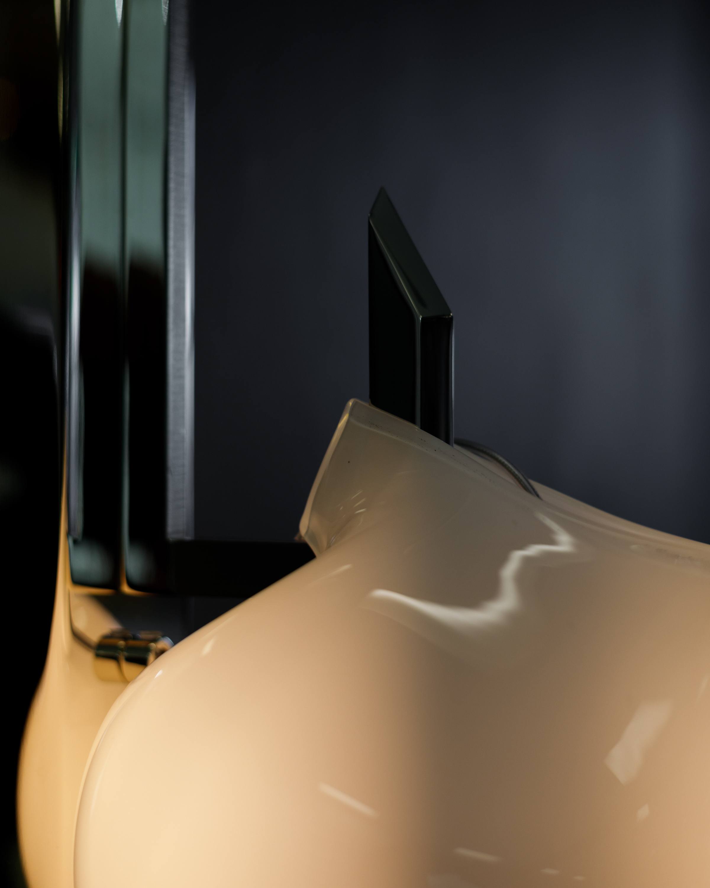 2204_McQuiggan_KENTFIELD_NICKEL_NEPENTHES_IMG_3662