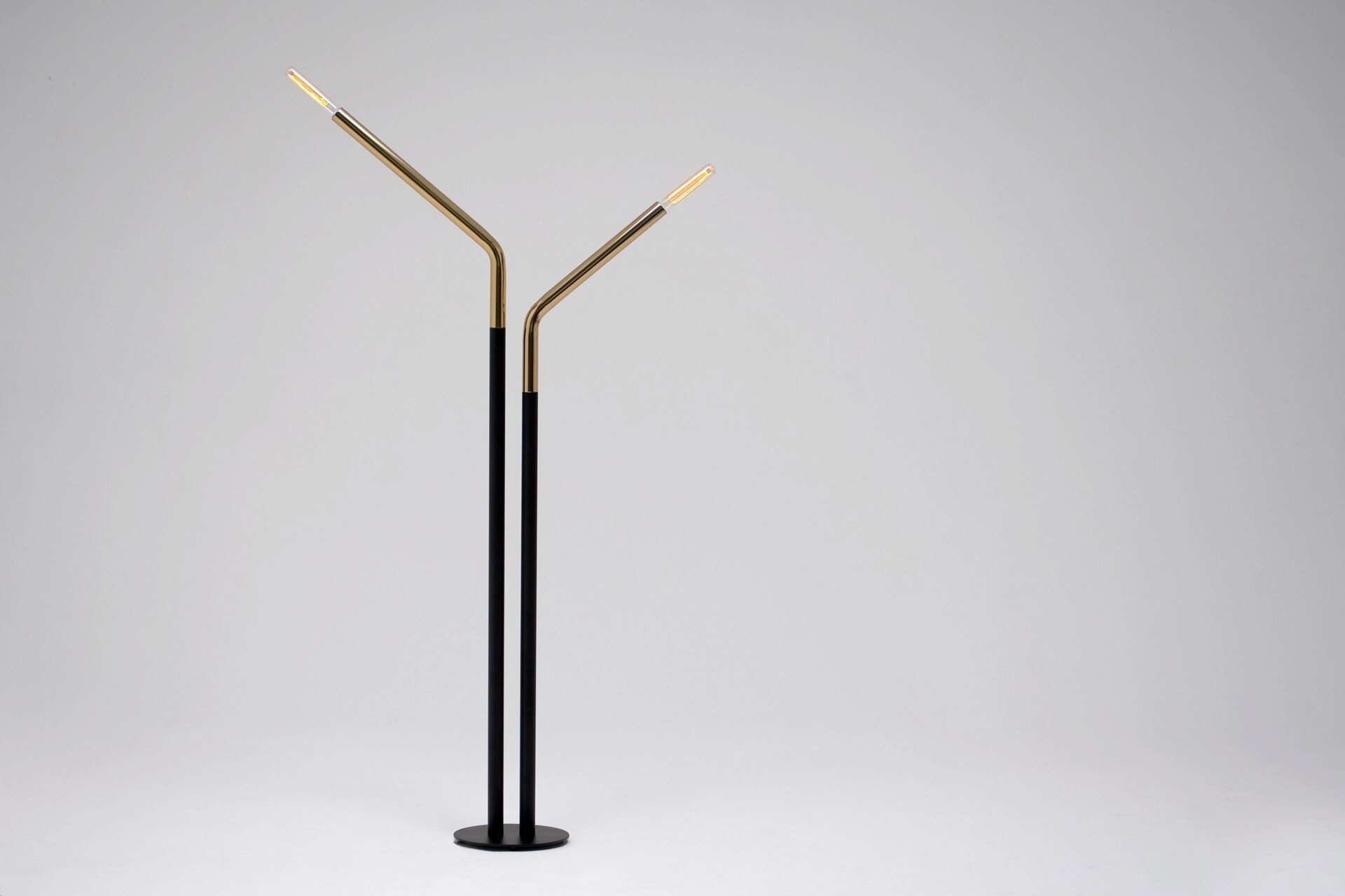 Phase-Design-Reza-Feiz-Open-Mic-Light-3-Web