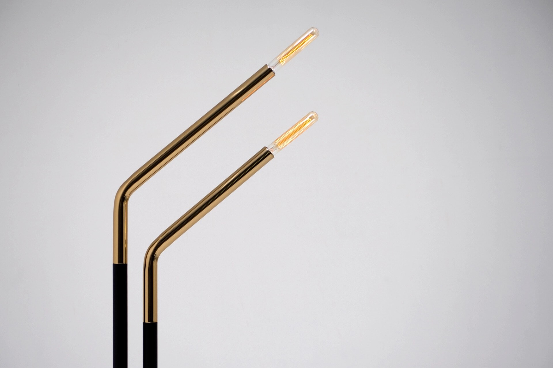 Phase-Design-Reza-Feiz-Open-Mic-Light-4-Web