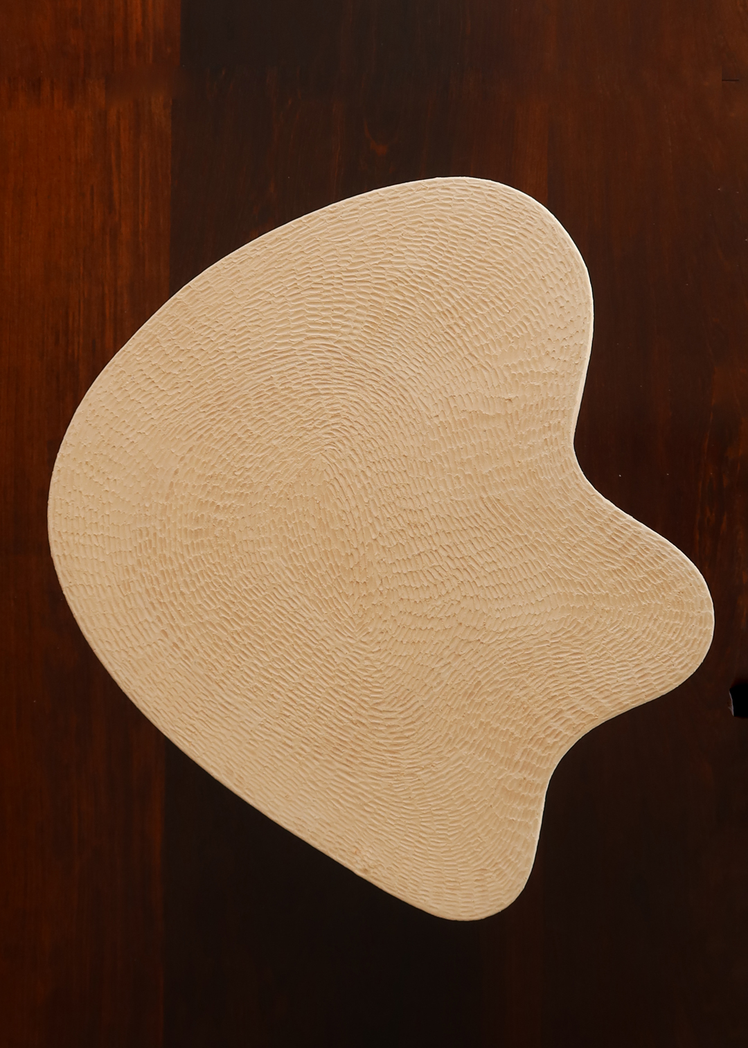 03. CAVUS SIDE TABLE 02