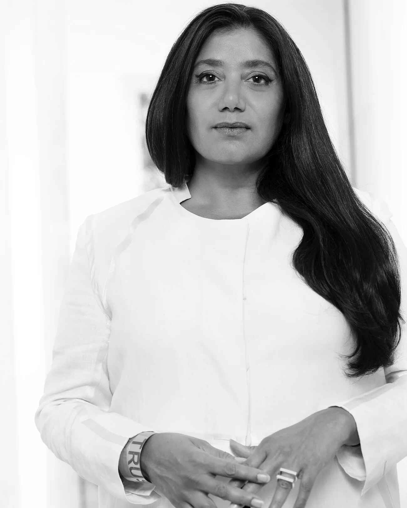 Insta SUCHIREDDY Image05 ATELIERBOWY HENZELSTUDIO 1728x