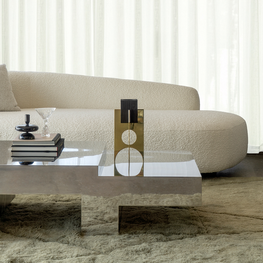 Les-Amis-Coffee-Table_4