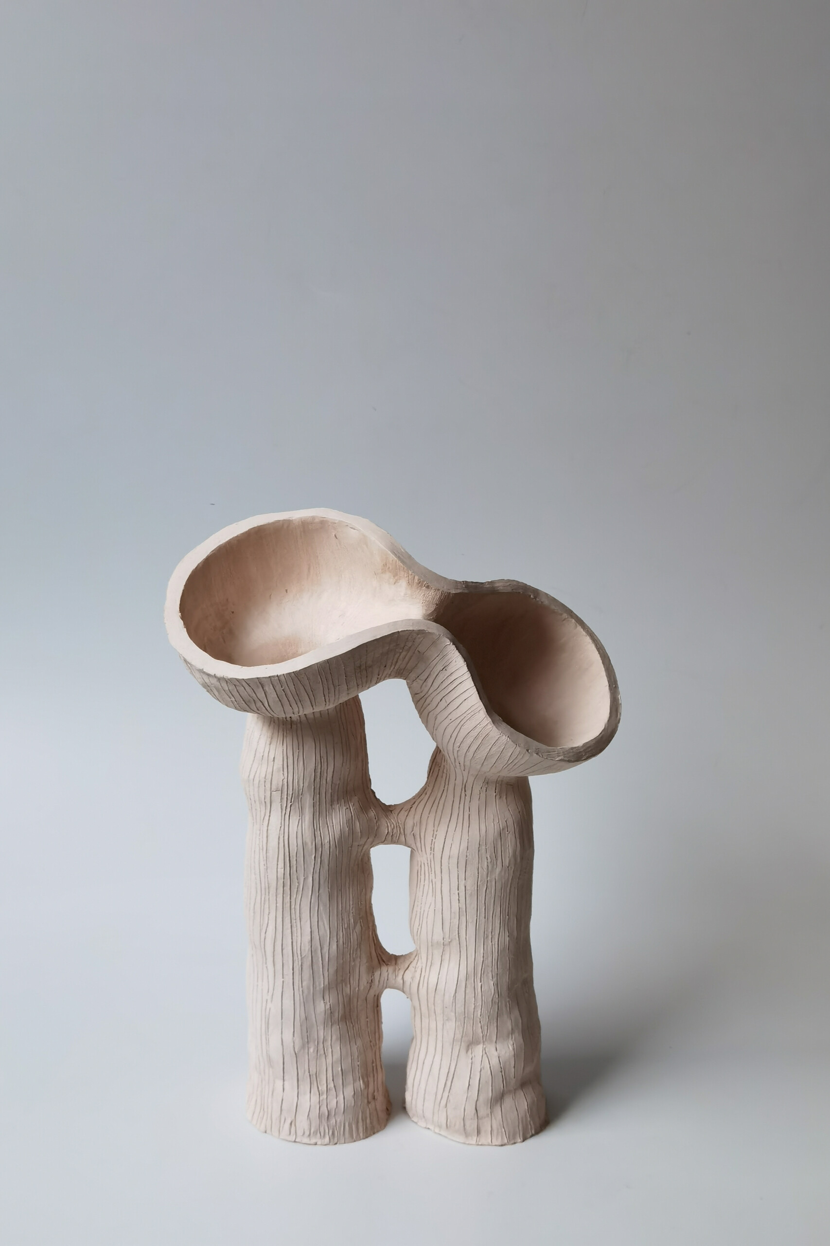 Twentieth-Jan_Ernst-Dry_Vessels-03