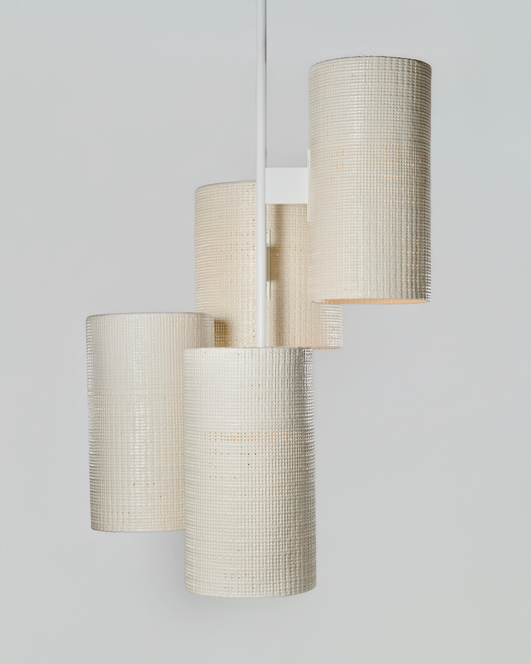 Scott-Daniel-Design_Ceramic-Lopez-Chandelier(x4)XL-Ishka_05-2