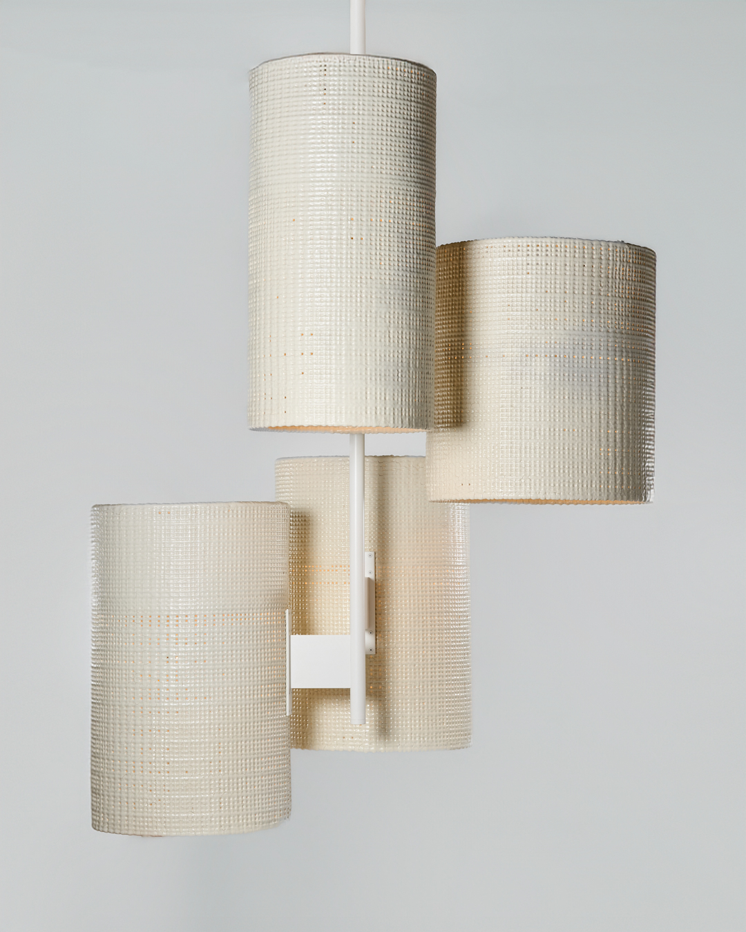 Scott-Daniel-Design_Ceramic-Lopez-Chandelier(x4)XL-Ishka_08-2