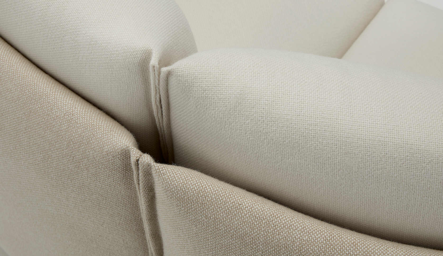 Twentieth RossGardam Place Leather CloseUp 2