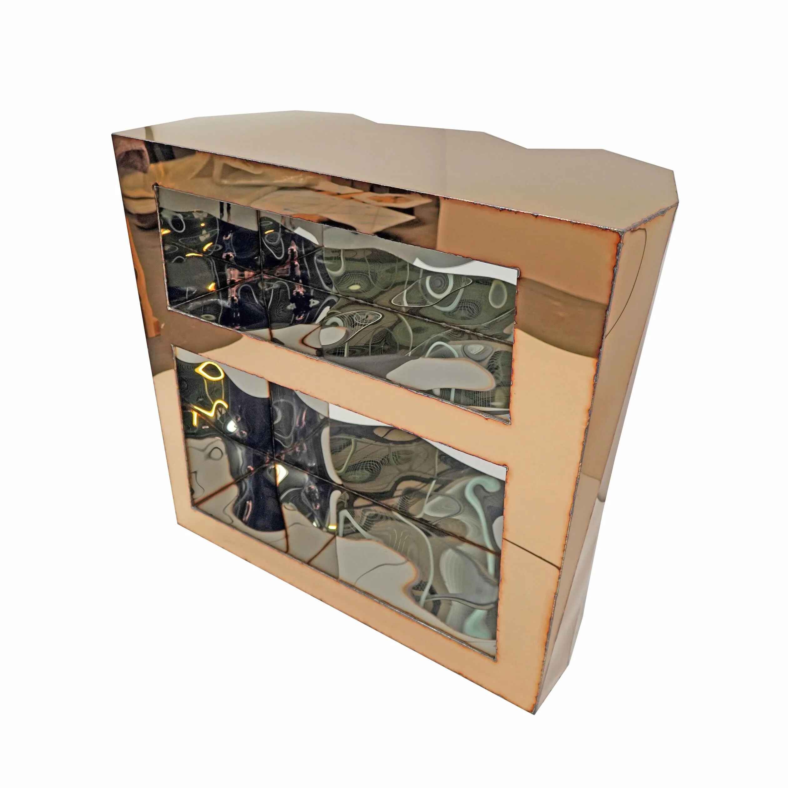 Concertina-Bar-in-Welded-Mirror-Polished-Stainless-Steel-by-Julian-Mayor-1-1.jpg